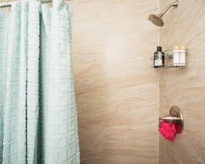 Shower, hair dryer, towels - Park,beach (Naples)
