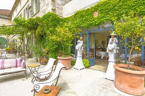 Terrace/patio - Bastide de Bellegarde (Avignon)