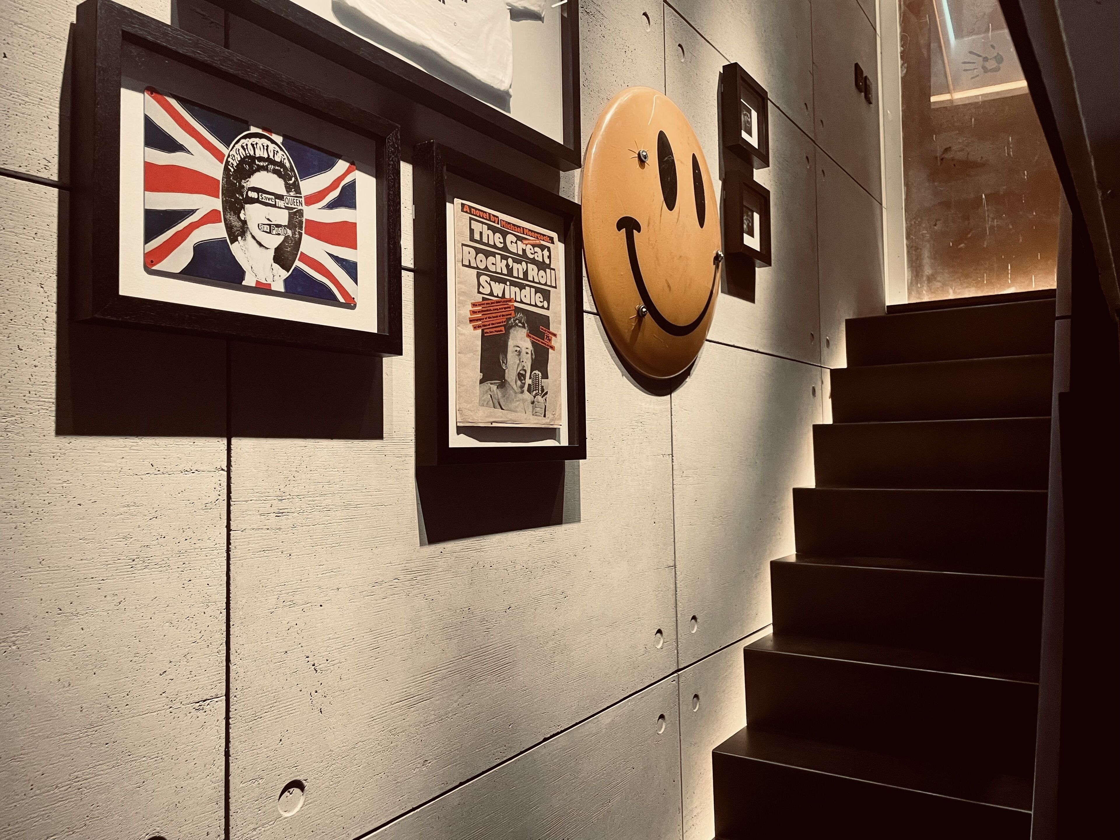 signature apartment | 1 bedroom, egyptian cotton sheets, premium bedding, select comfort beds