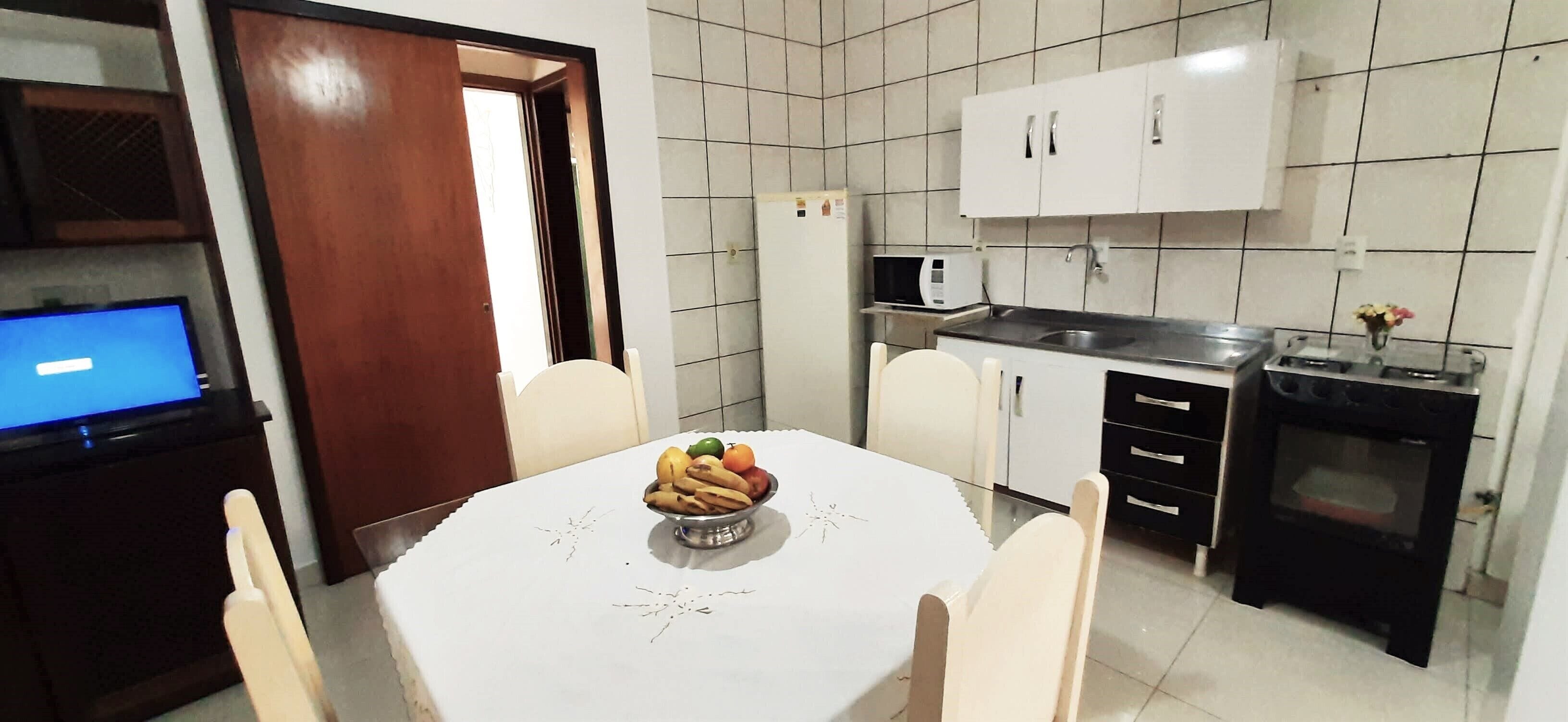 economy room | private kitchen | cleaning supplies