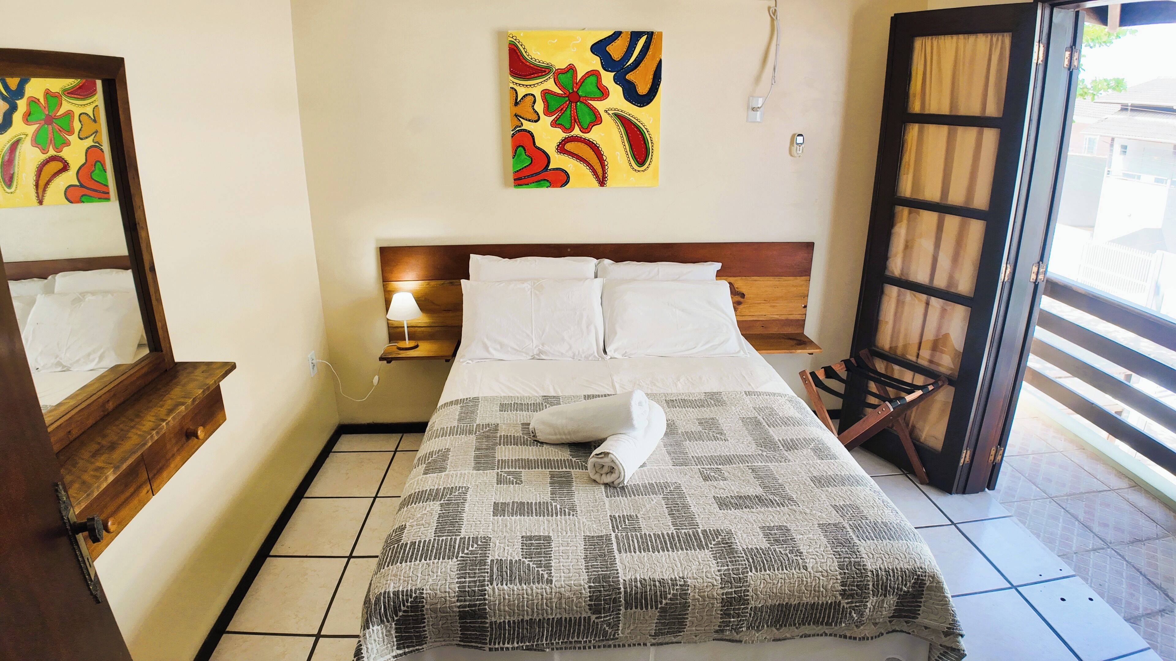 Ropa de cama de alta calidad y cortinas blackout 