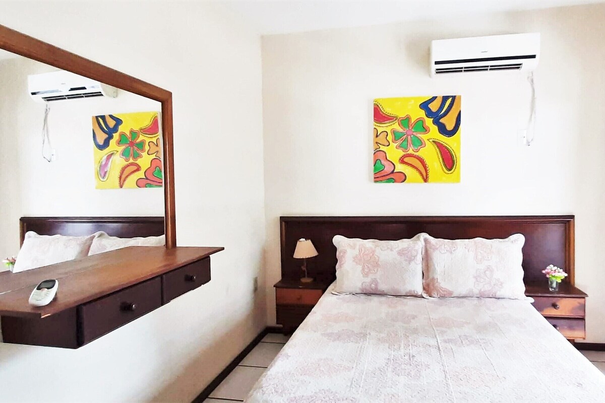 Ropa de cama de alta calidad y cortinas blackout 