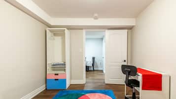 Apartemen Keluarga, 2 kamar tidur, dapur | 2 kamar tidur dan didekorasi berbeda-beda