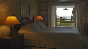 2 slaapkamers, een strijkplank/strijkijzer, gratis wifi, beddengoed