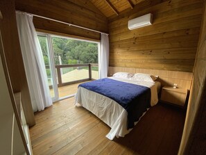 3 quartos, ferros/tábuas de passar roupa, Wi-Fi de cortesia