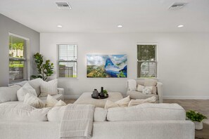 Fernseher, Tischfußball