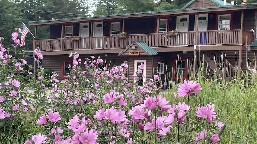 Mountain View Motel & Campground