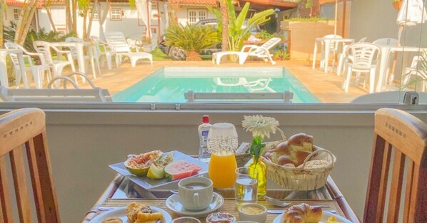 Petit déjeuner buffet compris tous les jours