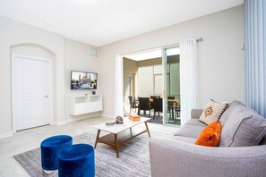 Fernseher, Stereoanlage