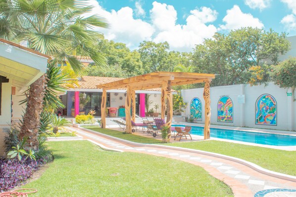 Individually decorated, individually furnished, free WiFi, bed sheets - Hotel Boutique Casa Copal (Ajijic)