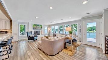 TV connectée, cheminée