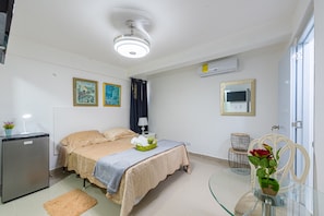 City-Studiosuite | Hochwertige Bettwaren, Minibar, kostenloses WLAN, Bettwäsche