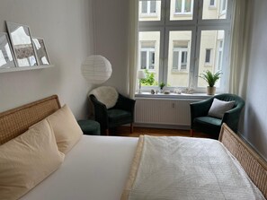 2 bedrooms