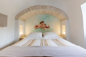 2 Schlafzimmer, BĂŒgeleisen/BĂŒgelbrett, BettwĂ€sche