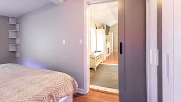 1 chambre, bureau, fer et planche à repasser, Wi-Fi gratuit