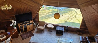 Picturesque sunset views  perfect for couples, families and fishermen