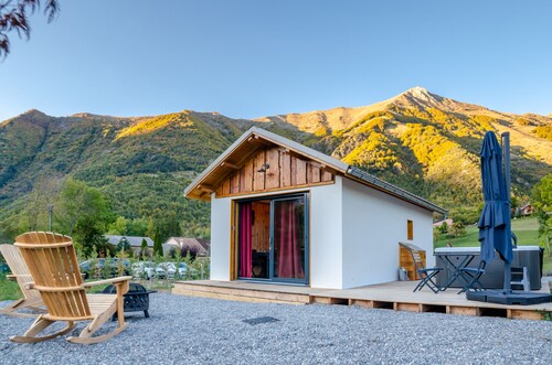 Les Petits Ecrins with private spas
