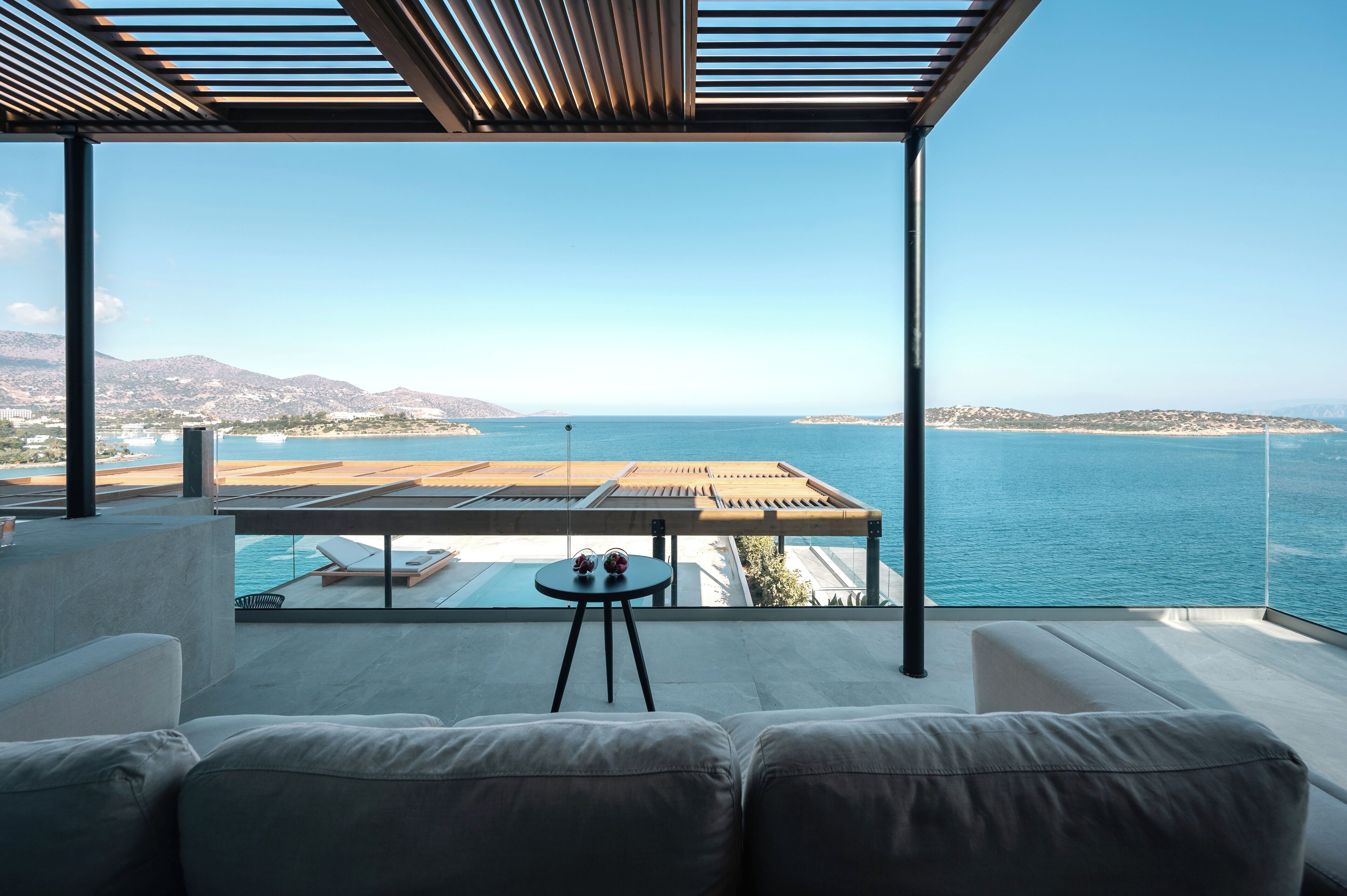 Superb Sea View Suite, Private Pool | Näkymä huoneesta