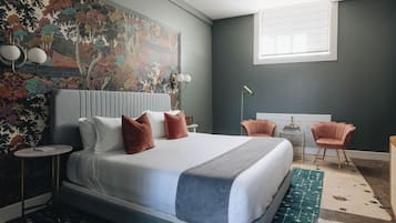 First Floor King Standard | Premium bedding, free minibar items, laptop workspace, blackout drapes