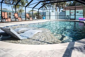 Piscine extérieure, piscine chauffée