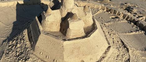 Sun-loungers, beach towels