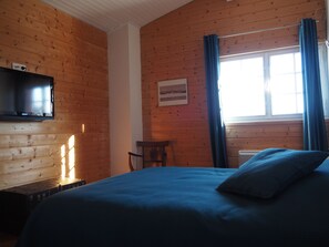 4 Schlafzimmer, Bügeleisen/Bügelbrett, Reisekinderbett, kostenloses WLAN