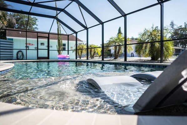 Outdoor pool, a heated pool