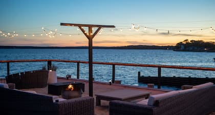 Aqua by American Beech - Deluxe King