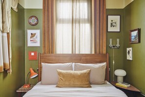 Design Apartment | 1 bedroom, hypo-allergenic bedding, individually decorated