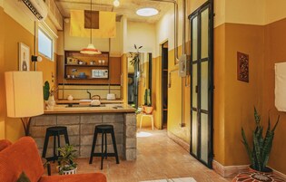 Design Apartment | Hypo-allergenic bedding, individually decorated, individually furnished