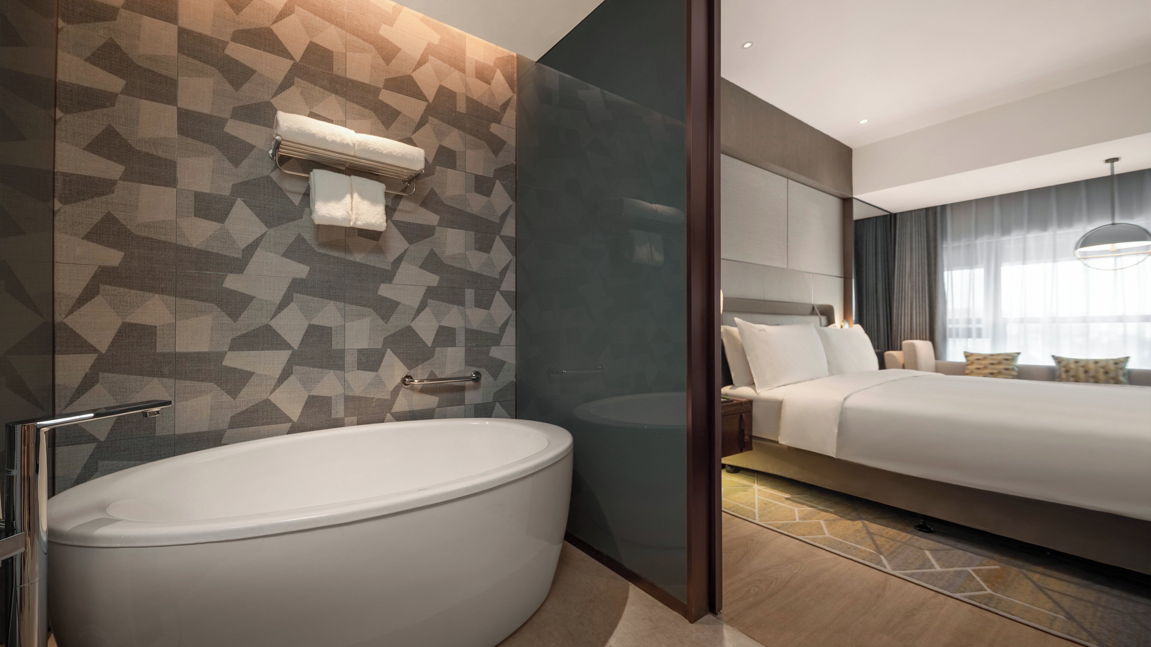 Rainfall showerhead, free toiletries, hair dryer, bathrobes