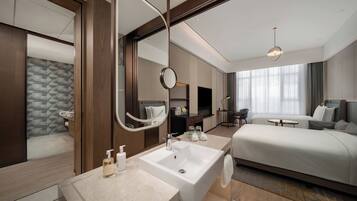 Business Room, 2 Twin Beds | 1 bedroom, premium bedding, down comforters, in-room safe