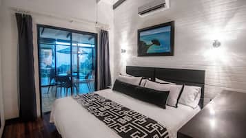 Kamar Quadruple Eksklusif | Seprai katun Mesir, seprai premium, dan selimut bulu angsa