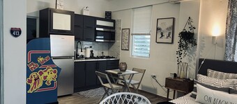 Hidden gem, 4 min drive to Corcega Beach, private house