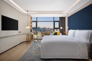 迷你吧、房內夾萬、遮光窗簾/窗簾、免費 Wi-Fi