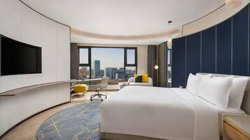 Phòng Suite, 1 giường cỡ king | Minibar, két bảo mật tại phòng, màn/rèm cản sáng