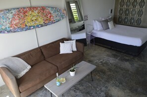 1 bedroom, desk, free WiFi, bed sheets - Mango Mountain #7 (Rincon)