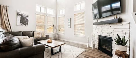 Smart-TV, Kamin