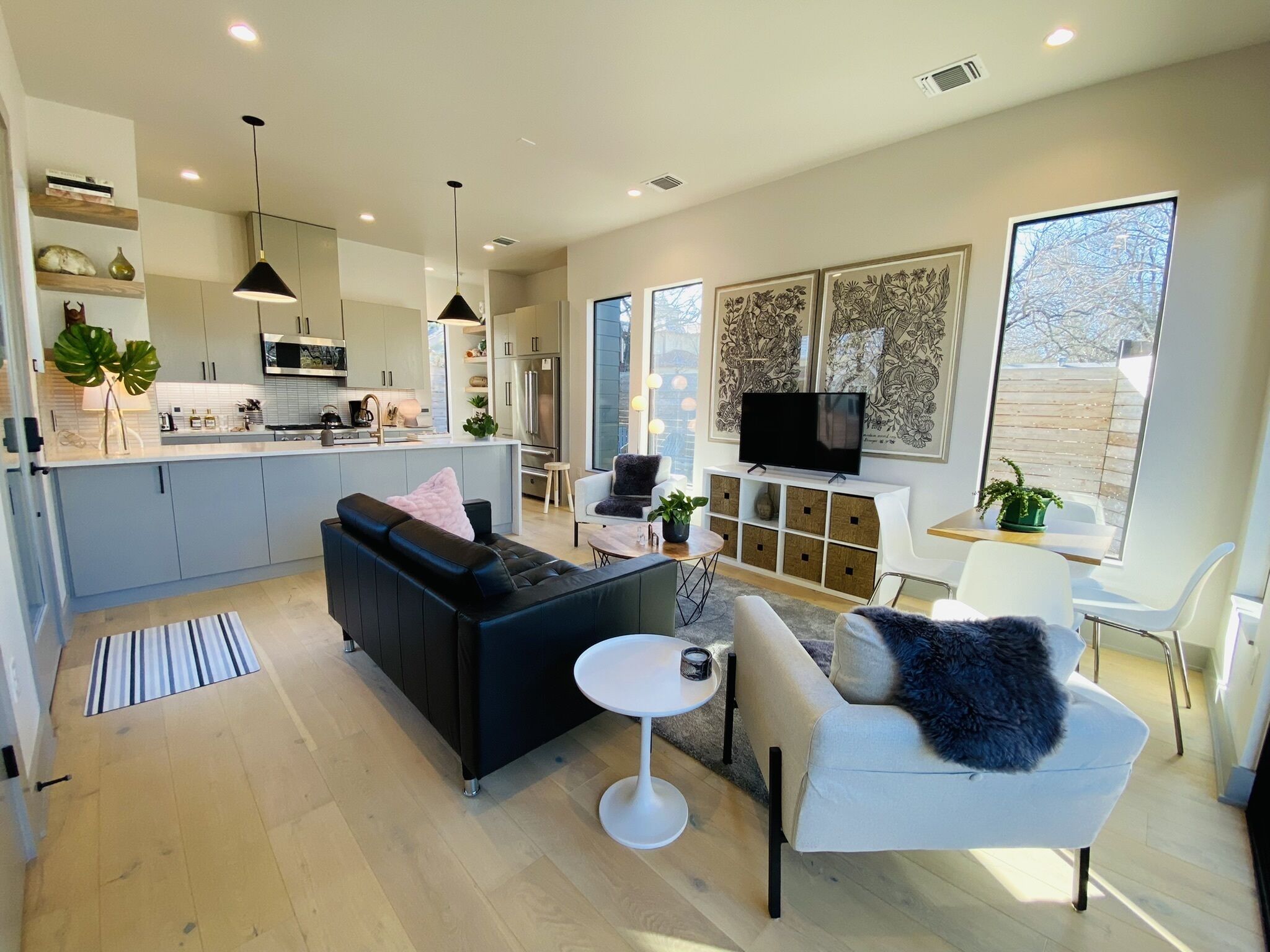 Luxury retreat near downtown and everything cool in Austin
