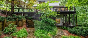Lakefront Luxury Cabin Retreat with Jacuzzi & Party Dock