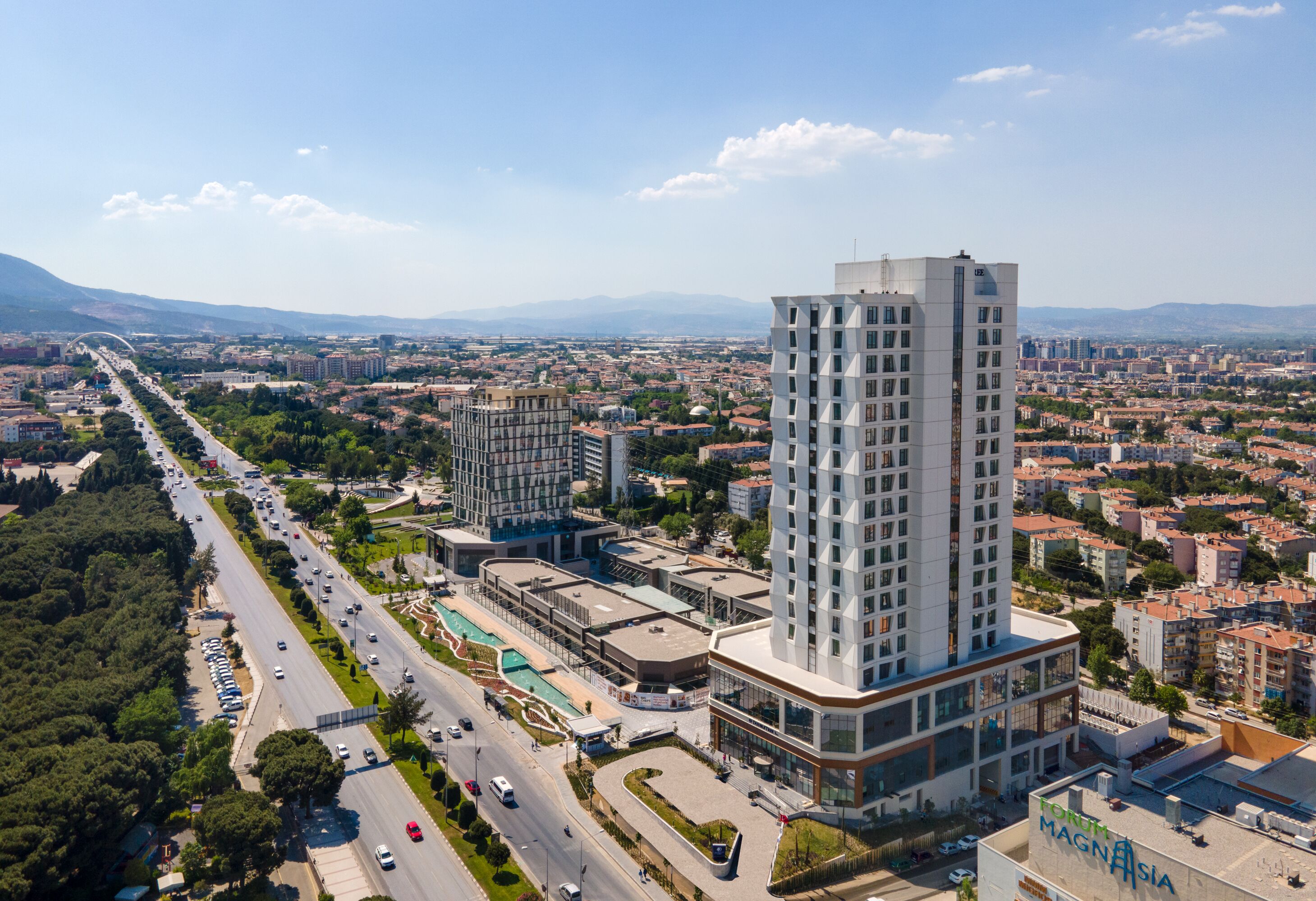 standard double room, 1 king bed, accessible | 1 bedroom, hypo-allergenic bedding, minibar, in-room safe