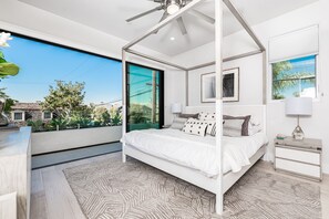 3 bedrooms, travel crib, free WiFi, bed sheets