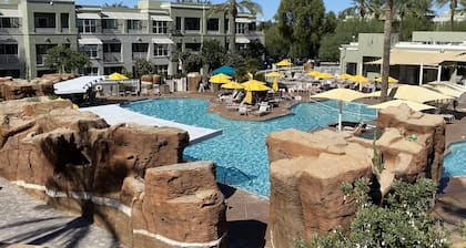 Spacious 2-Bedroom Condo at Marriott's Canyon Villas + Full Resort Access!