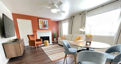 Family Friendly | Skiers Welcome | Sleeps 11 | Washer/Dryer | Smart TVs | Garage