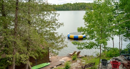 Lake Front cottage @ Muskoka