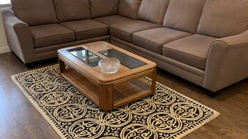 Smart TV, fireplace, offices