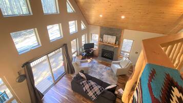 Smart TV, fireplace, video games