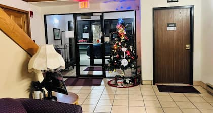 Wautoma Inn by OYO Near Airport WI 73