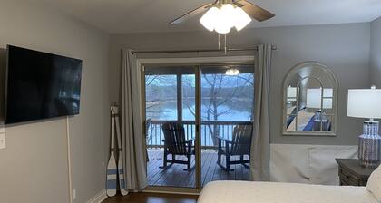 Lake Front Home on Buggs Island / Kerr Lake<br>Close to Bluestone Boat Ramp!