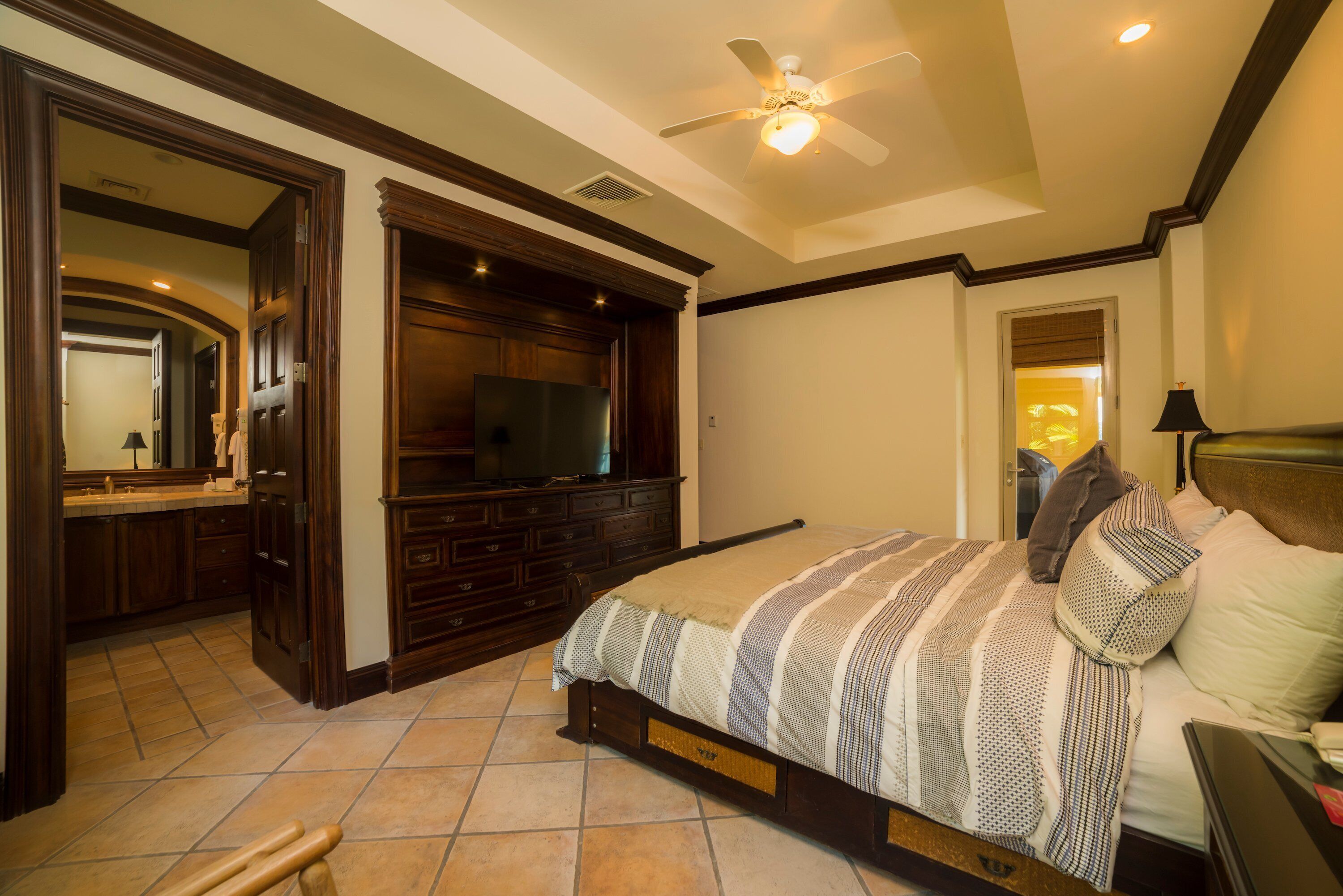 3 Schlafzimmer, Bügeleisen/Bügelbrett, Reisekinderbett, kostenloses WLAN